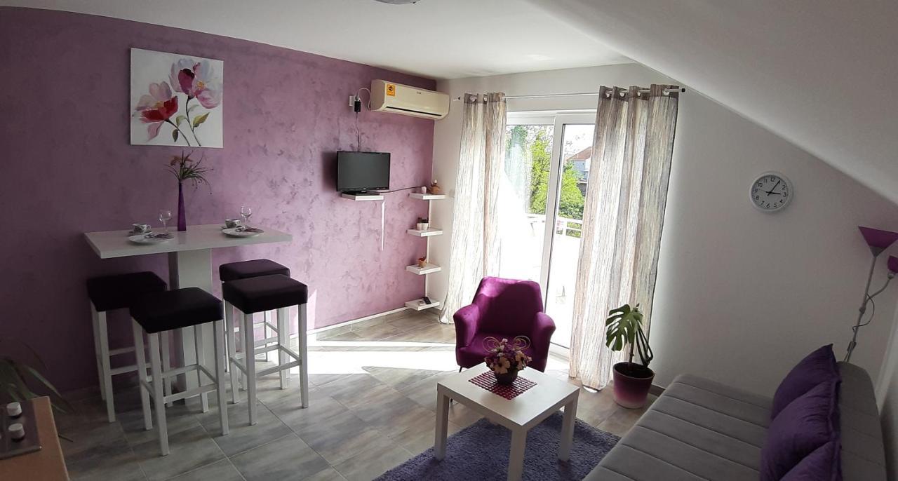 Apartments Kuc Τίβατ Εξωτερικό φωτογραφία