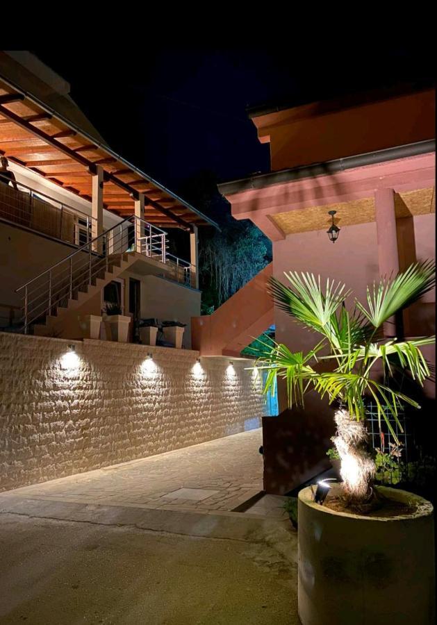 Apartments Kuc Τίβατ Εξωτερικό φωτογραφία