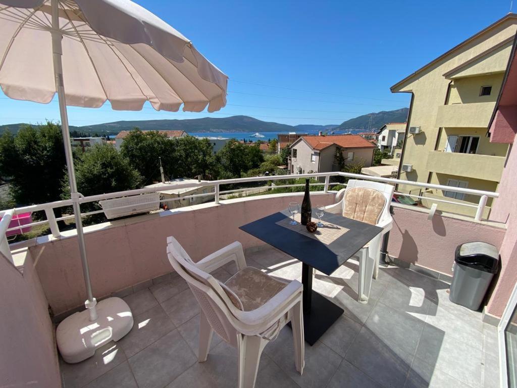 Apartments Kuc Τίβατ Εξωτερικό φωτογραφία