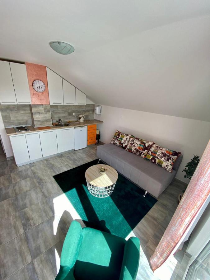 Apartments Kuc Τίβατ Εξωτερικό φωτογραφία