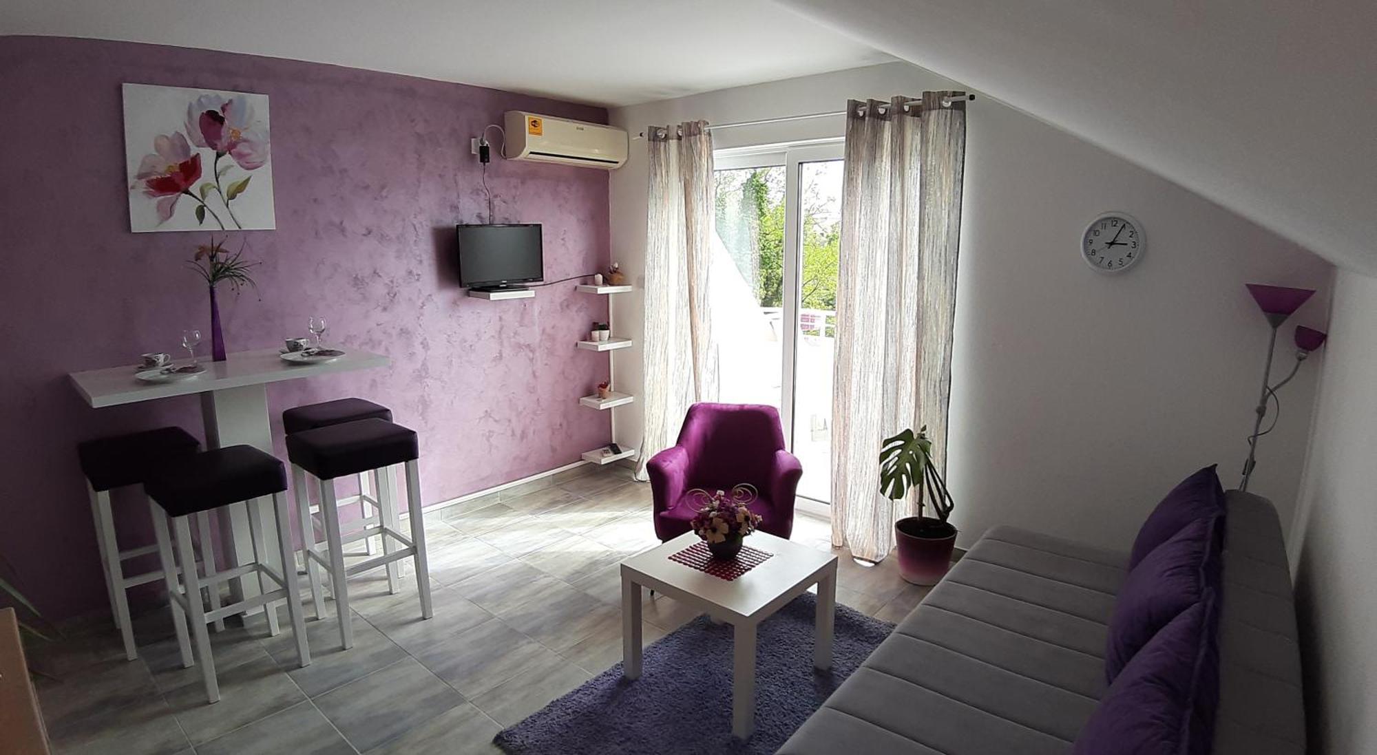 Apartments Kuc Τίβατ Δωμάτιο φωτογραφία