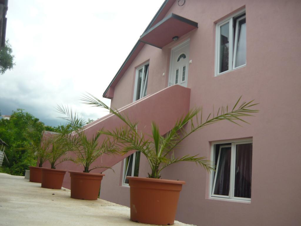 Apartments Kuc Τίβατ Εξωτερικό φωτογραφία
