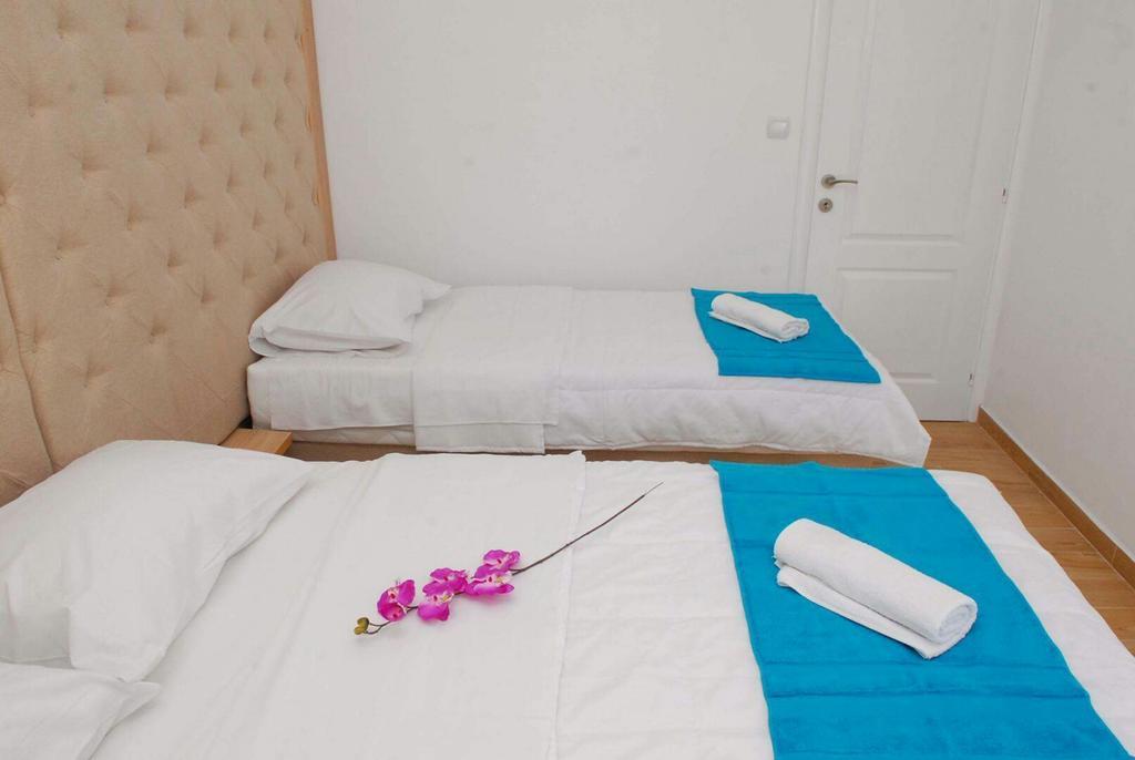 Apartments Kuc Τίβατ Εξωτερικό φωτογραφία
