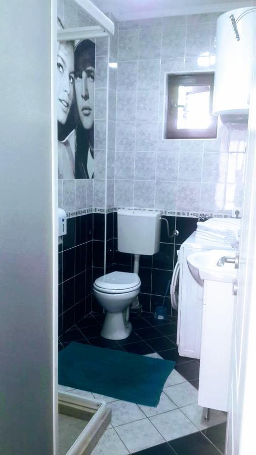 Apartments Kuc Τίβατ Εξωτερικό φωτογραφία